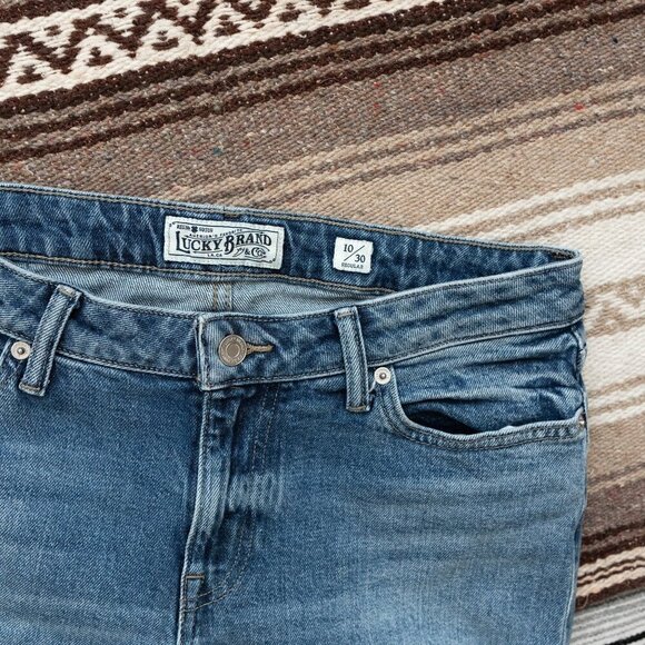 LUCKY BRAND LOLITA JEANS SZ 10/30 MEDIUM BLUE DENIM WASH MID RISE BOOTCUT - Picture 5 of 10